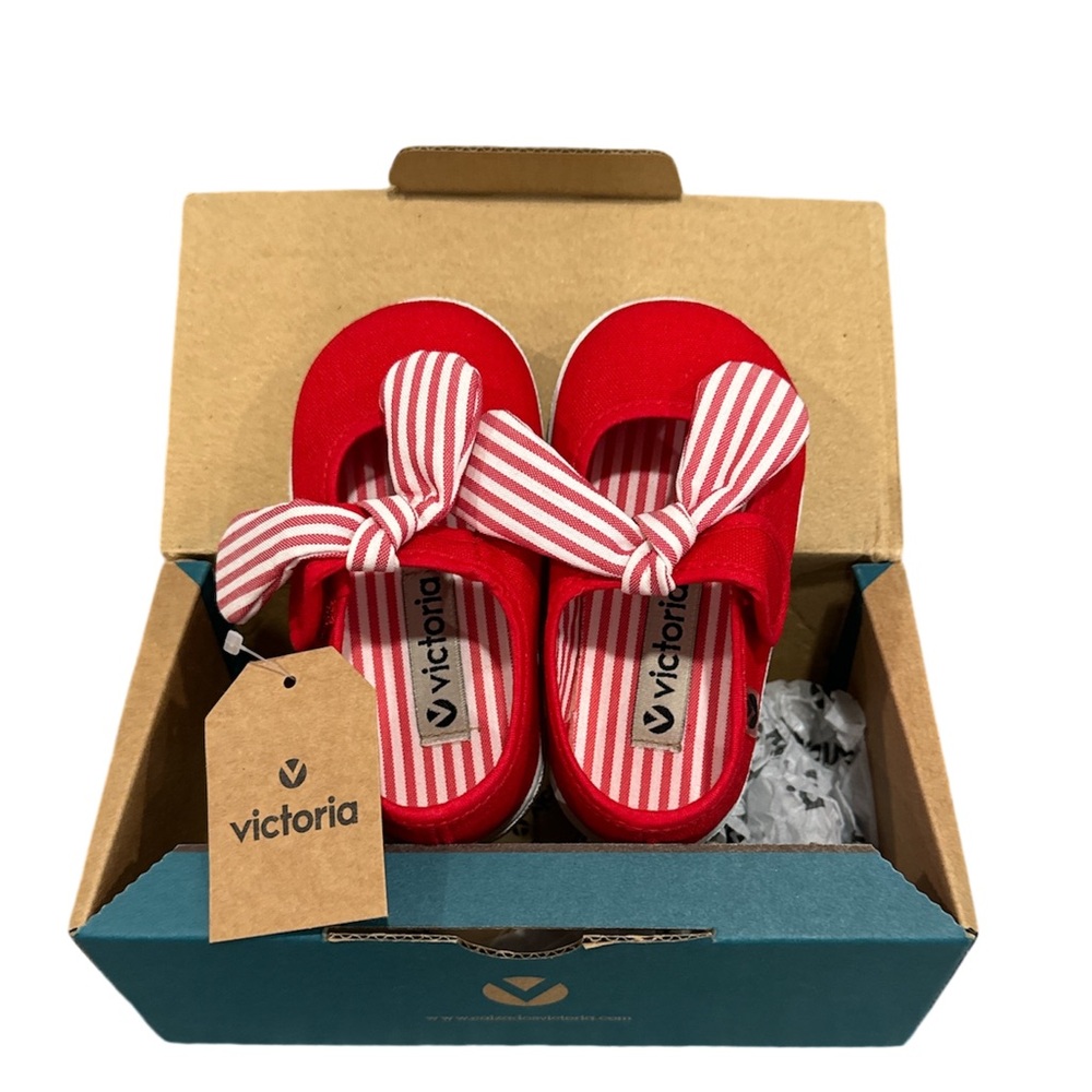 NWT VICTORIA red and white Mary Jane walking baby shoe w/bow size 21 EU (5.5 US)